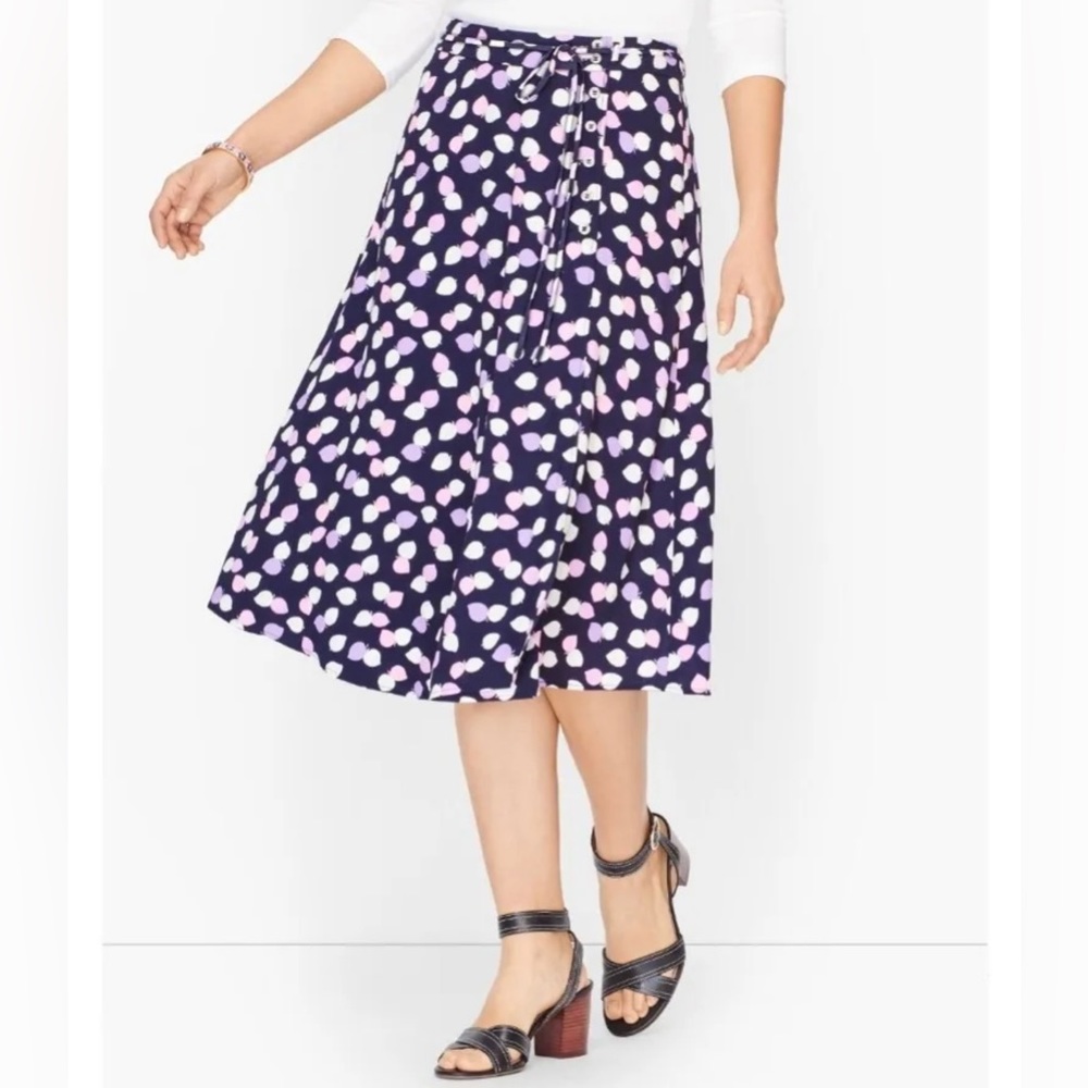 Talbots Woman 12 Medium Wrap Side Button Skirt Leaf Print Midi Blue A-Line NWOT